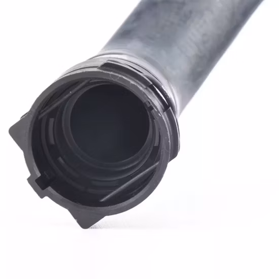 OEM 17127609532 del tubo dell'acqua del tubo flessibile del liquido di raffreddamento del radiatore automatico per BMW F33 F83 F32 F82 F36